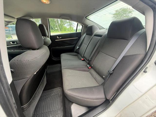 2012 Mitsubishi Galant FE