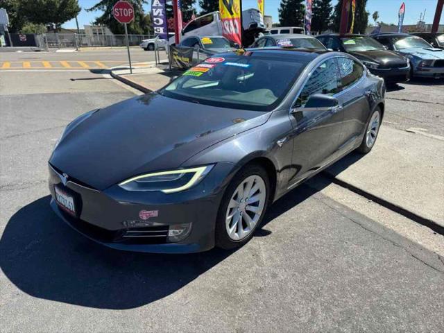 2016 Tesla Model S 90D