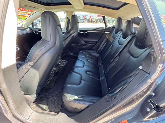 2016 Tesla Model S 90D