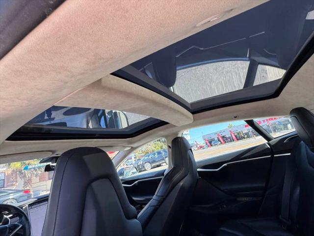 2016 Tesla Model S 90D