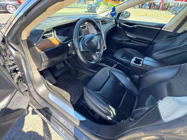 2016 Tesla Model S 90D