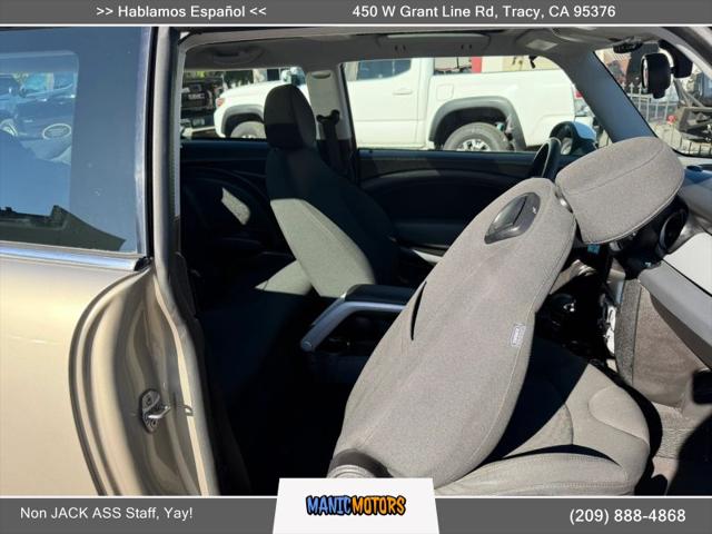 2010 MINI Cooper Cooper