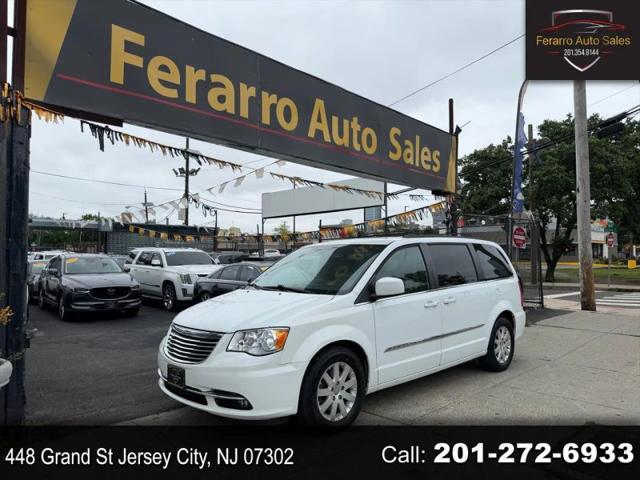 2015 Chrysler Town & Country Touring for sale in Jersey City, NJ