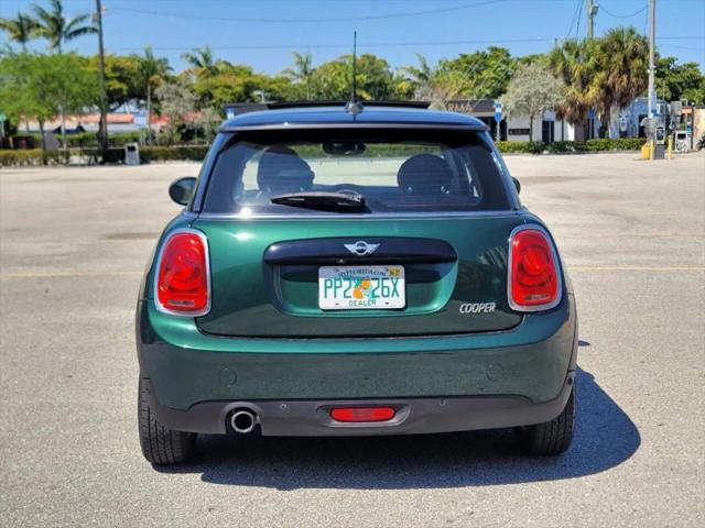 2018 MINI Hardtop Cooper