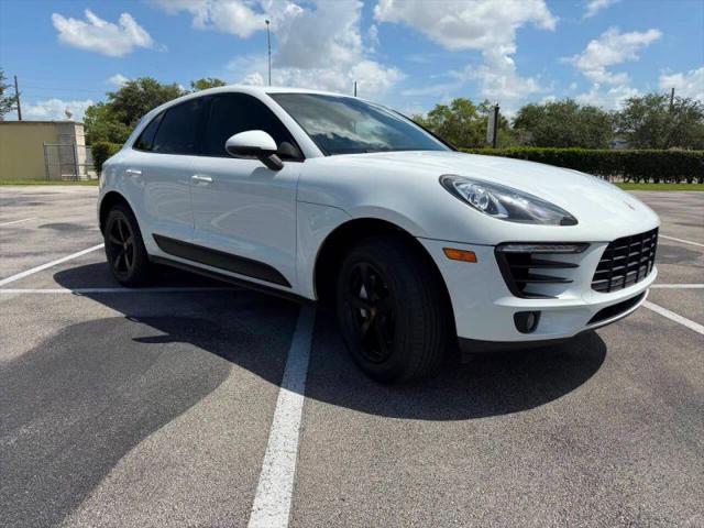 2017 Porsche Macan Base for sale in Hialeah, FL