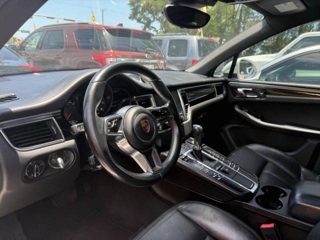 2017 Porsche Macan Base