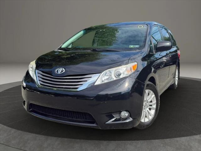 2017 Toyota Sienna XLE 8 Passenger for sale in Mountain Lakes, NJ