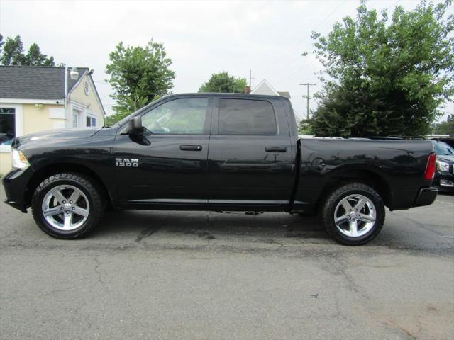2017 Ram 1500 Express Crew Cab 4x4 57 Box