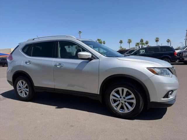 2015 Nissan Rogue SV for sale in Glendale, AZ