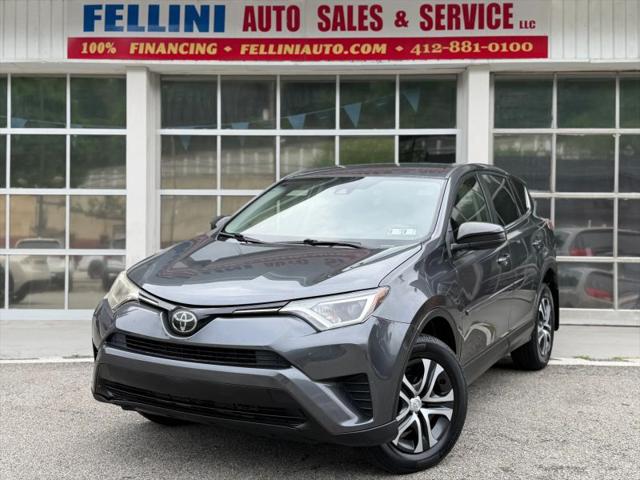 2018 Toyota RAV4 LE for sale in Pittsburgh, PA