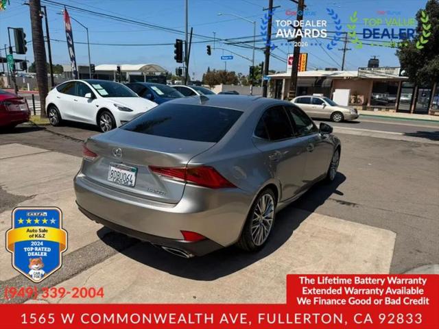 2017 Lexus IS 200t 200t
