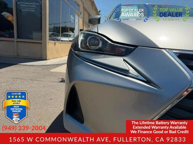 2017 Lexus IS 200t 200t