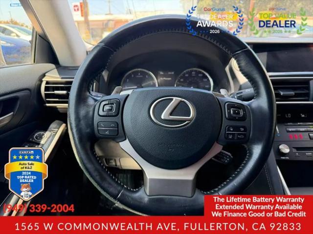 2017 Lexus IS 200t 200t