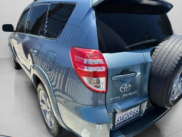 2009 Toyota RAV4 Sport