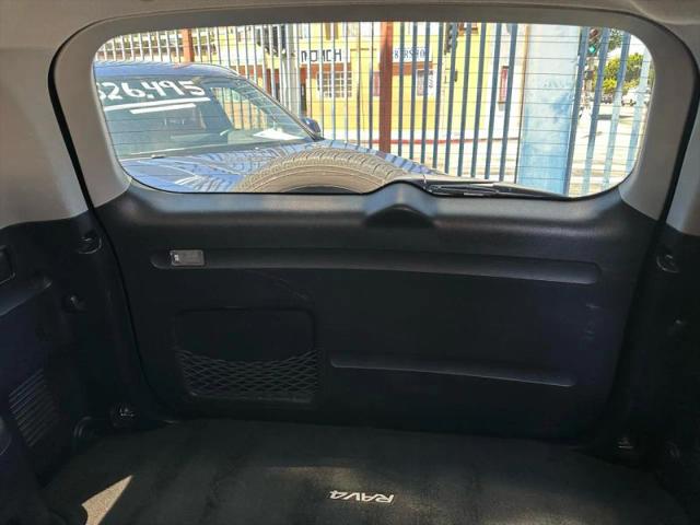 2009 Toyota RAV4 Sport
