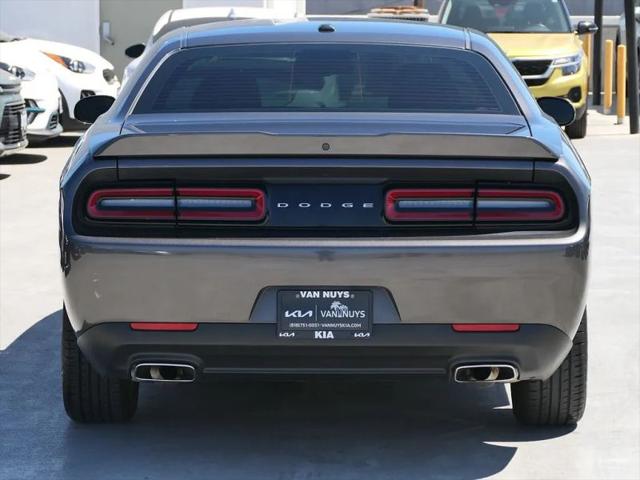 2022 Dodge Challenger SXT