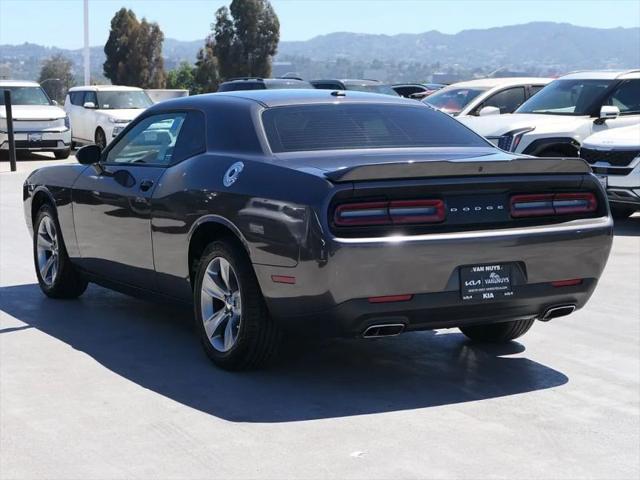 2022 Dodge Challenger SXT
