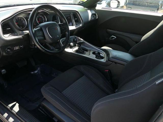 2022 Dodge Challenger SXT