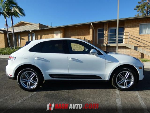 2024 Porsche Macan T