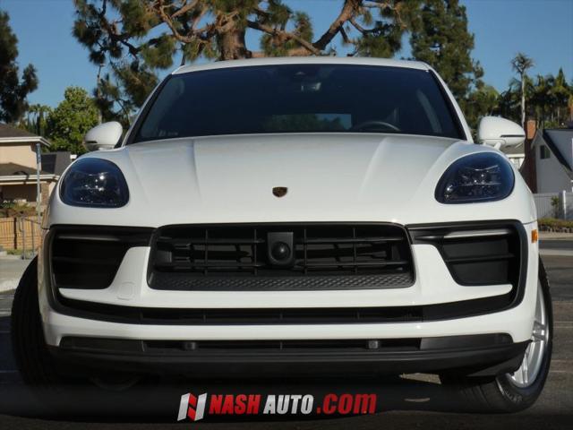 2024 Porsche Macan T