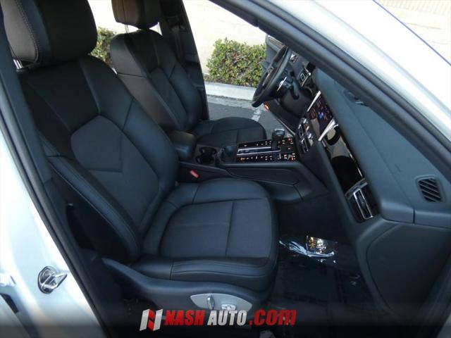 2024 Porsche Macan T