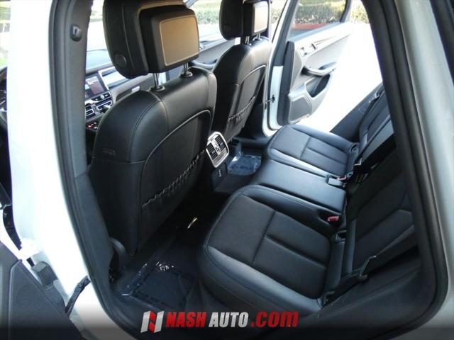 2024 Porsche Macan T