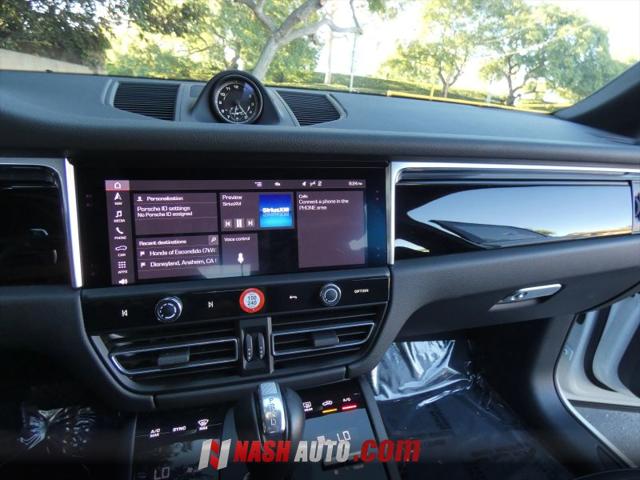2024 Porsche Macan T