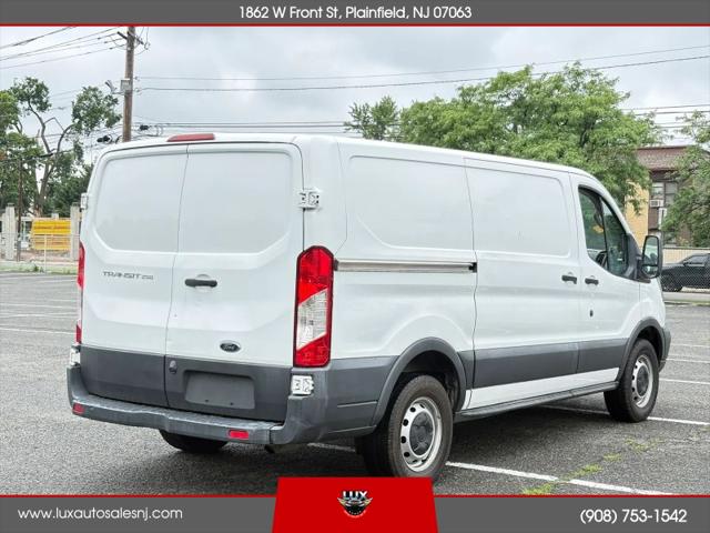 2016 Ford Transit w/Sliding Side Door w/RWB