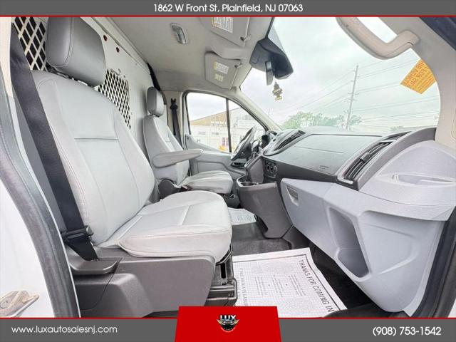 2016 Ford Transit w/Sliding Side Door w/RWB
