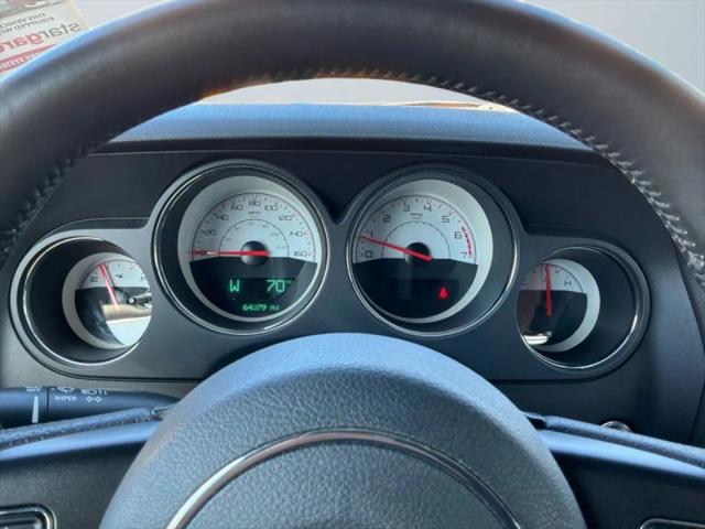 2014 Dodge Challenger Shaker Pkg