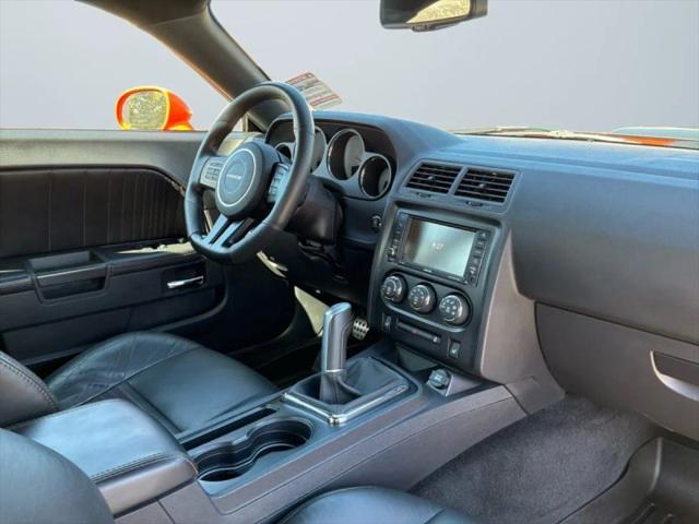 2014 Dodge Challenger Shaker Pkg
