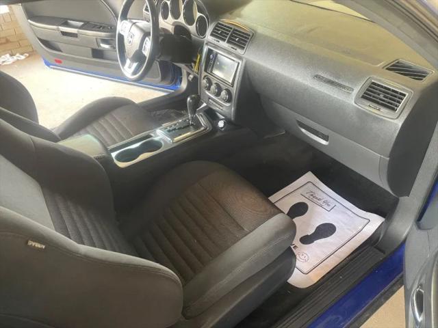 2012 Dodge Challenger SXT
