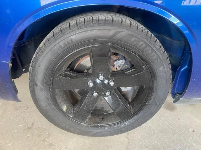 2012 Dodge Challenger SXT