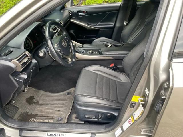 2015 Lexus IS 250 Crafted Line