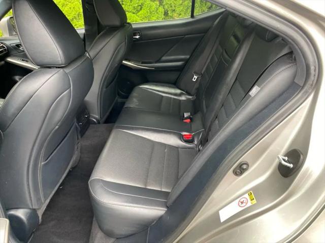 2015 Lexus IS 250 Crafted Line