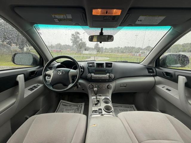 2009 Toyota Highlander Base