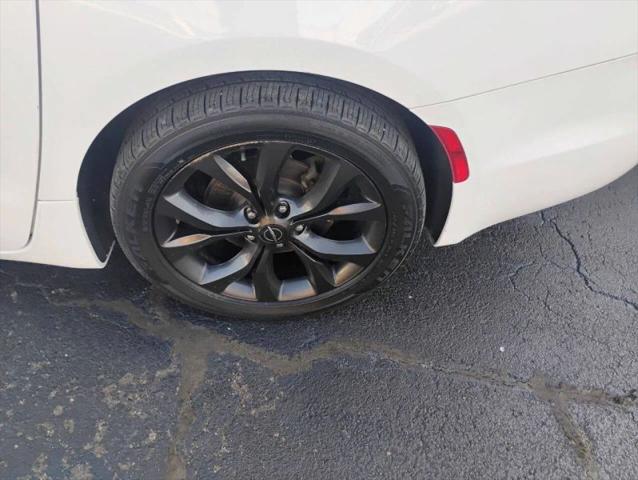 2018 Chrysler Pacifica Touring Plus