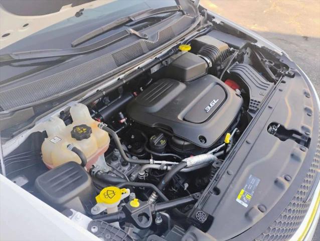 2018 Chrysler Pacifica Touring Plus
