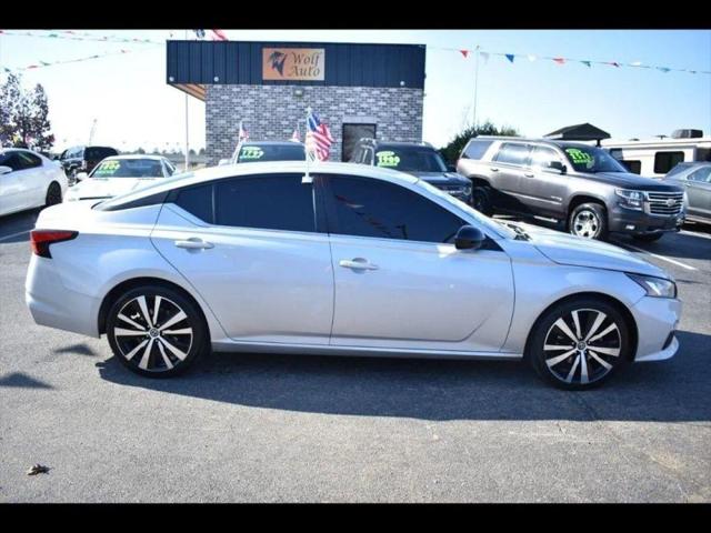 2020 Nissan Altima SR FWD for sale in Holly Springs, MS