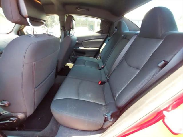 2013 Dodge Avenger SE V6