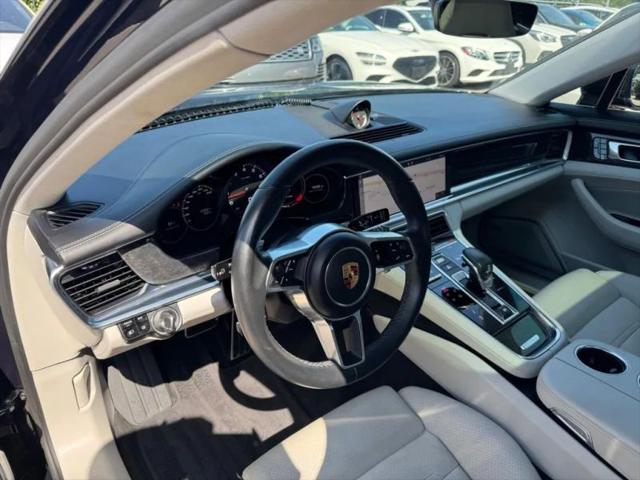 2017 Porsche Panamera 4S