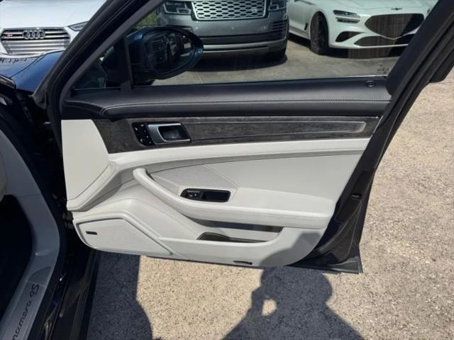 2017 Porsche Panamera 4S