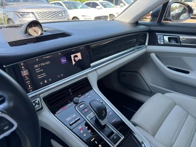 2017 Porsche Panamera 4S