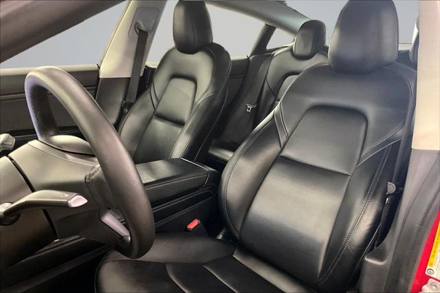 2021 Tesla Model 3 Standard Range Plus Rear-Wheel Drive