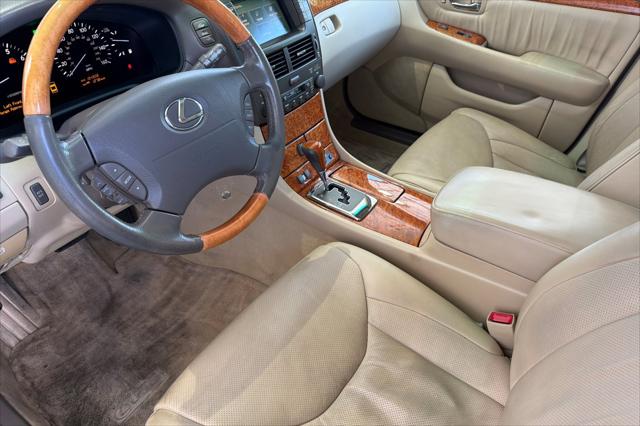 2005 Lexus LS 430 4dr Sdn