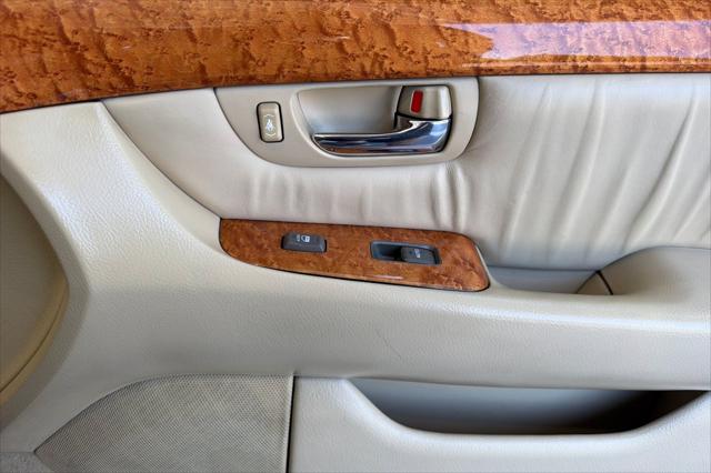 2005 Lexus LS 430 4dr Sdn