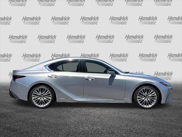 2023 Lexus IS 300 300