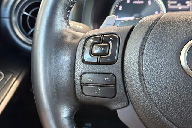2023 Lexus IS 300 300