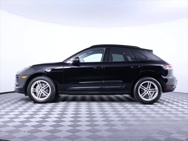 2026 Porsche Macan 4DR AWD