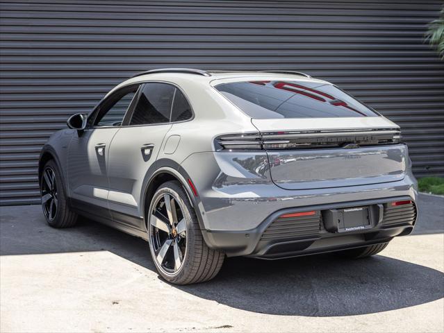 2026 Porsche Macan Electric Unknown